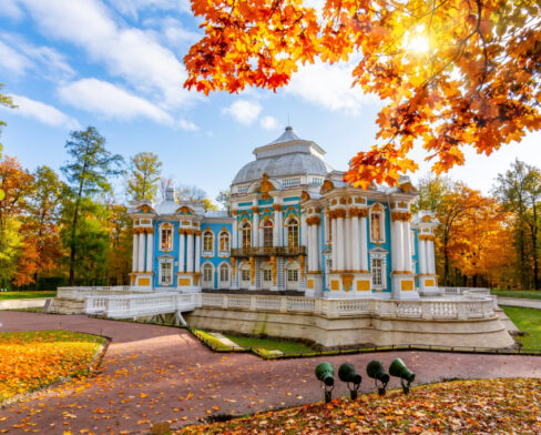 Куда можно съездить из Санкт-Петербурга: обзор самых интересных мест